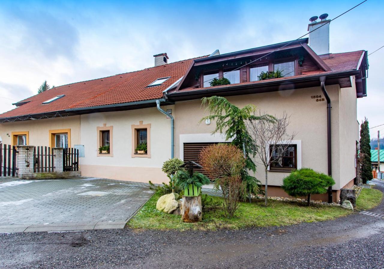 Appartamento Sofia Veternik C Kremnica Esterno foto